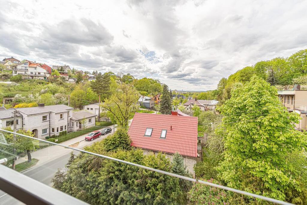 Lägenhet Sky With Free Parking And Balcony & Ac *