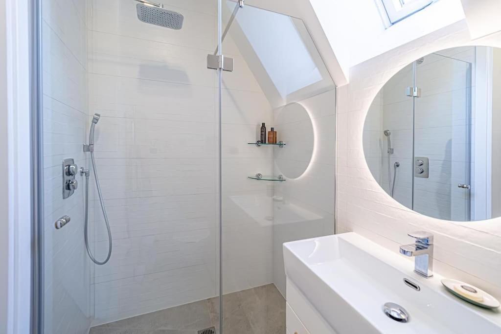 Sky With Free Parking And Balcony & Ac * Kaunas